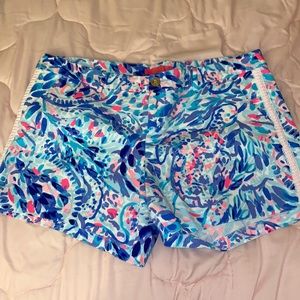 Lilly Pulitzer Blue and Pink Patterned Women Shorts
